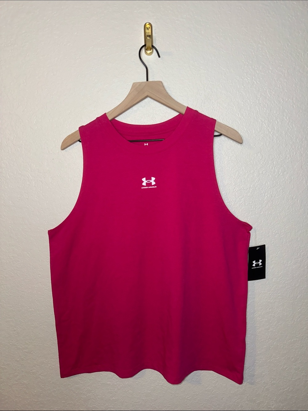 Under Armour Rival Muscle Tank Top Pink Fuchsia Women's Size Large NWT
